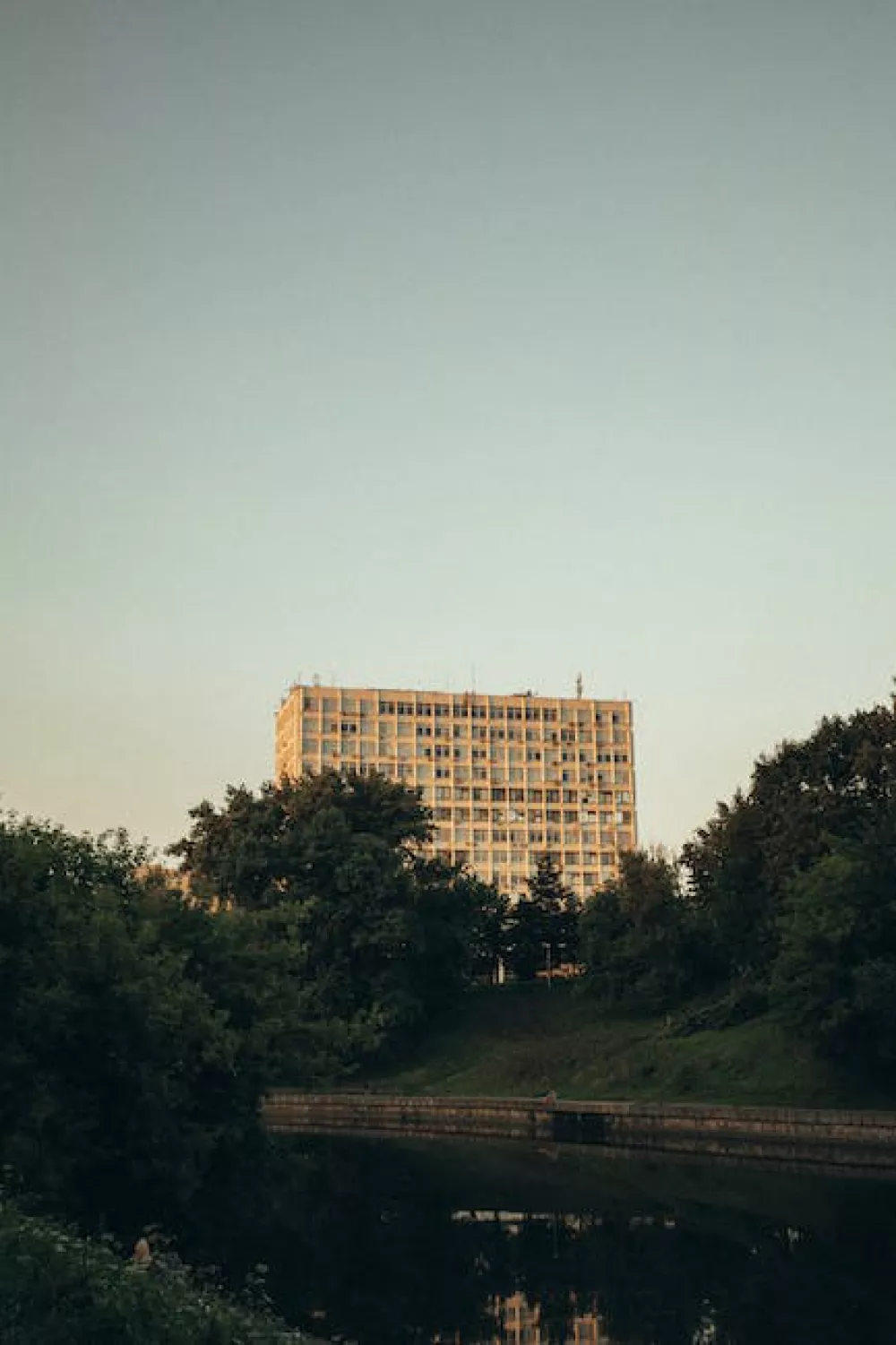 Jak budowano bloki z wielkiej płyty - trochę historii